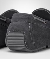 Bottega Veneta® Mokassin aus Wildleder Intrecciato Ardoise Bottega Veneta® Mokassin aus Wildleder Intrecciato Ardoise