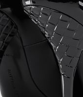 Bottega Veneta® Nero Vernice Calf Pump Bottega Veneta® Nero Vernice Calf Pump