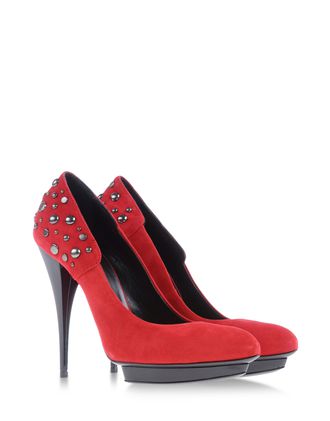 Closed toe - McQ