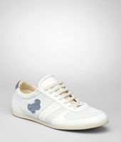 Bottega Veneta® Sneaker aus Kalbsveloursleder mit Antik-Effekt Bottega Veneta® Sneaker aus Kalbsveloursleder mit Antik-Effekt