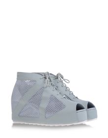 Sneakers abotinadas - PUMA by HUSSEIN CHALAYAN