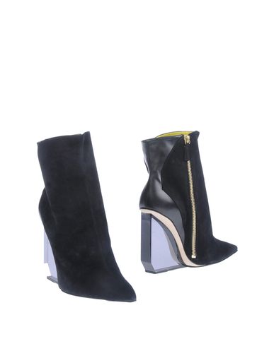 ZOOM POLLINI - Ankle boots