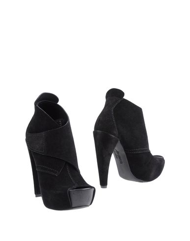 ZOOM PEDRO GARCÍA - Shoe boots