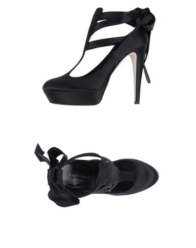 ZOOM ALBERTA FERRETTI - Platform courts