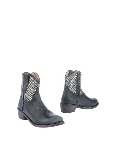 ZOOM MR. WOLF - Ankle boots