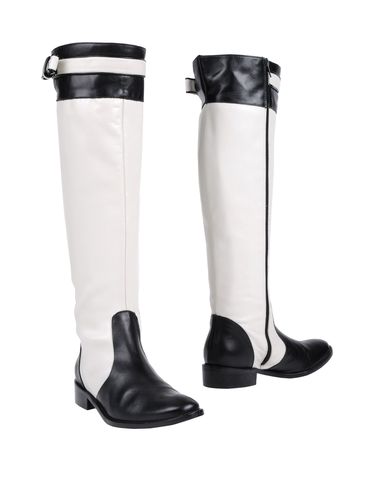 ZOOM DOLORES PROMESAS - Boots