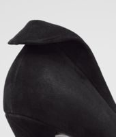 Bottega Veneta® Pumps aus Wildleder Nero Bottega Veneta® Pumps aus Wildleder Nero