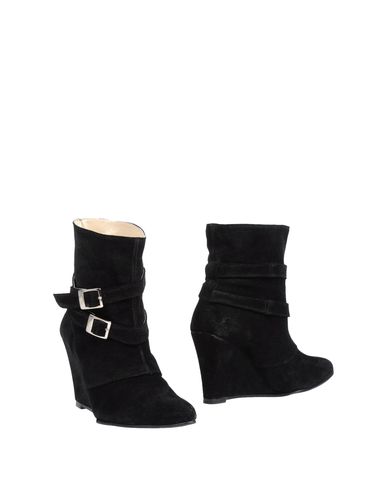 ZOOM RED BY WOLVES - Ankle boot