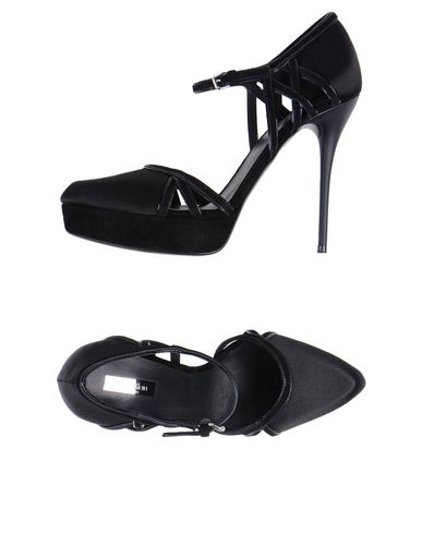 ZOOM CALVIN KLEIN COLLECTION - Pump