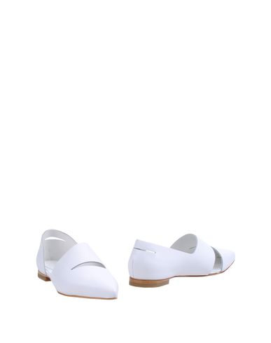 ZOOM McQ - Moccasins