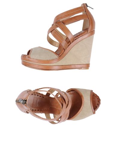 ZOOM FRYE - Sandals