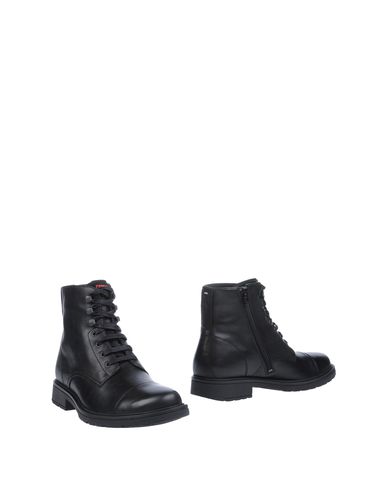ZOOM CAMPER - Ankle boots