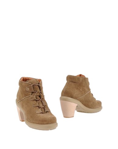 ZOOM CAMPER - Ankle boots