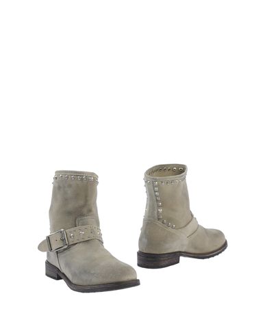 ZOOM MR. WOLF - Ankle boot