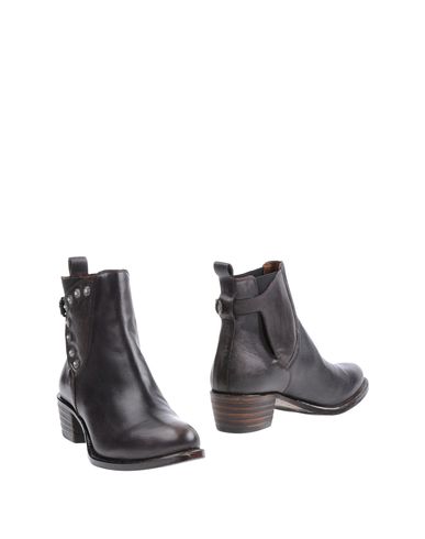 ZOOM MISS SIXTY - Ankle boots
