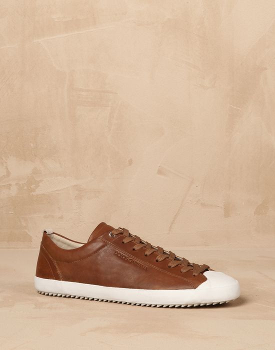 44583597XK_13_f.jpg?black