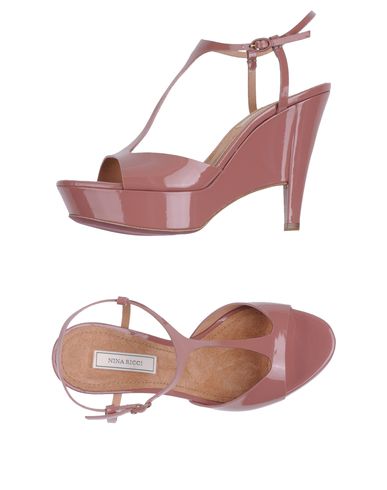 319. Voir l'offre. nina ricci. Effet vernis Uni Fermeture avec boucle 319. Voir l'offre. nina ricci. Effet vernis Uni Fermeture avec boucle