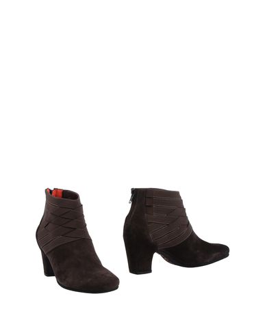 ZOOM PAS DE ROUGE - Ankle boots