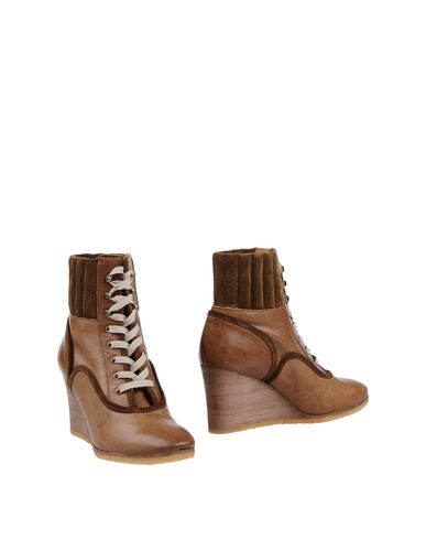 ZOOM CHLOÉ - Ankle boots