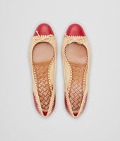 Bottega Veneta® Natuarale Fraise Straw Smooth Chevre Pump Bottega Veneta® Natuarale Fraise Straw Smooth Chevre Pump