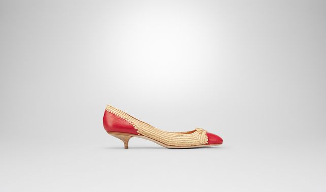 BOTTEGA VENETA - Natuarale Fraise Straw Smooth Chevre Pump