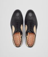 Bottega Veneta® Schnürschuh aus Stroh und Brunissable Leder Nero Naturale Bottega Veneta® Schnürschuh aus Stroh und Brunissable Leder Nero Naturale