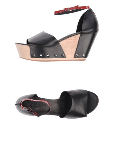 ZOOM VIC MATIE' - Sandals