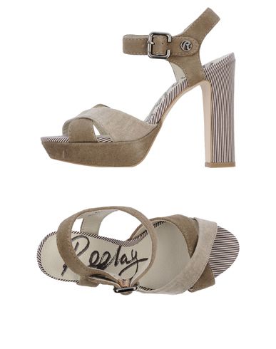 ZOOM REPLAY - Sandals