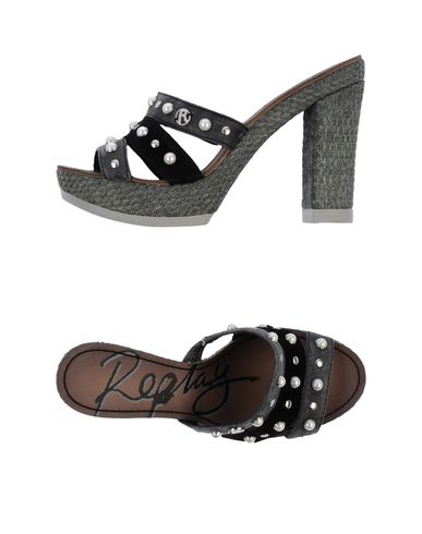 ZOOM REPLAY - Sandals