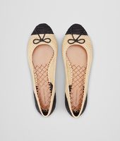 Bottega Veneta® Ballerinas aus Stroh Nero Naturale Bottega Veneta® Ballerinas aus Stroh Nero Naturale