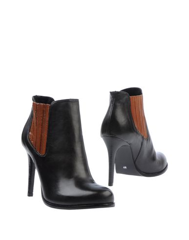ZOOM EVADO - Ankle boot