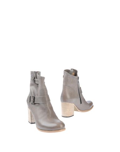 ZOOM GIOVE - Ankle boot