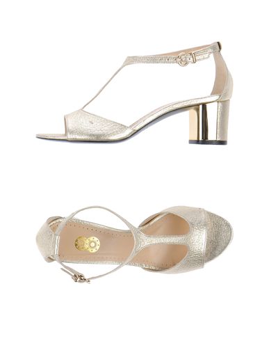 ZOOM 8 - Sandals