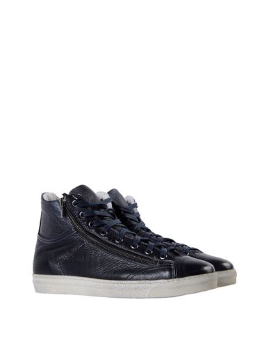 ZOOM 8 - High-tops