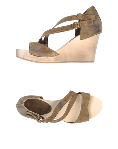 ZOOM ROSAMUNDA - Sandals