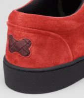 Bottega Veneta® SNEAKER AUS WILDLEDER INTRECCIATO AUBERGINE FRAISE Bottega Veneta® SNEAKER AUS WILDLEDER INTRECCIATO AUBERGINE FRAISE