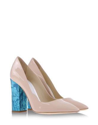 Closed toe - POLLINI