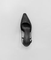 Bottega Veneta® NERO STUOIA SMOOTH CHEVRE PUMP Bottega Veneta® NERO STUOIA SMOOTH CHEVRE PUMP