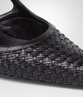 Bottega Veneta® NERO STUOIA SMOOTH CHEVRE PUMP Bottega Veneta® NERO STUOIA SMOOTH CHEVRE PUMP
