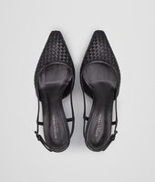 Bottega Veneta® NERO STUOIA SMOOTH CHEVRE PUMP Bottega Veneta® NERO STUOIA SMOOTH CHEVRE PUMP