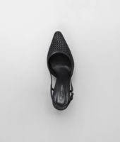 Bottega Veneta® NERO STUOIA SMOOTH CHEVRE PUMP Bottega Veneta® NERO STUOIA SMOOTH CHEVRE PUMP