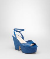 Bottega Veneta® Électrique Intrecciato Nappa Gilda Wedge Bottega Veneta® Électrique Intrecciato Nappa Gilda Wedge