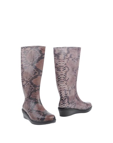 ZOOM PATENTED - Boots
