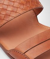 Bottega Veneta® JUNIOR INTRECCIATO STORM CUIR SANDAL Bottega Veneta® JUNIOR INTRECCIATO STORM CUIR SANDAL
