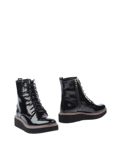 ZOOM LOVE MOSCHINO - Ankle boot