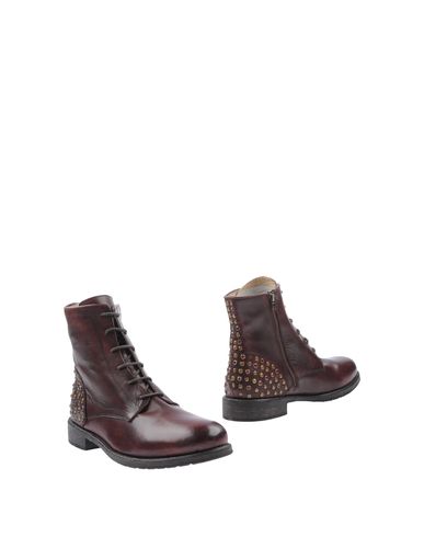 ZOOM MR. WOLF - Ankle boots