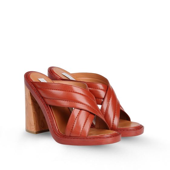 Stella McCartney, Sandali Eniko