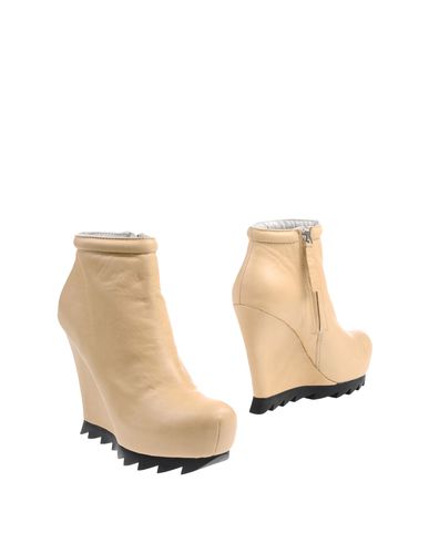 ZOOM CAMILLA SKOVGAARD - Ankle boots
