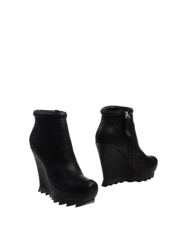 ZOOM CAMILLA SKOVGAARD - Ankle boots