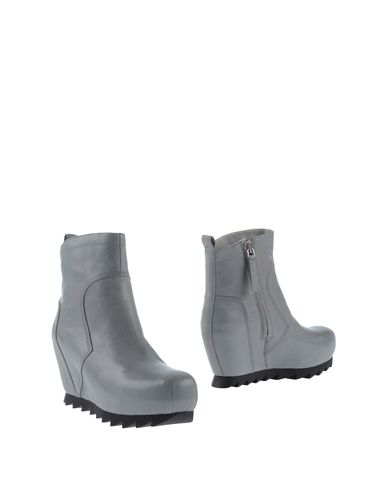 ZOOM CAMILLA SKOVGAARD - Ankle boots